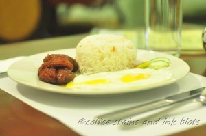filipino breakfast - longanissa